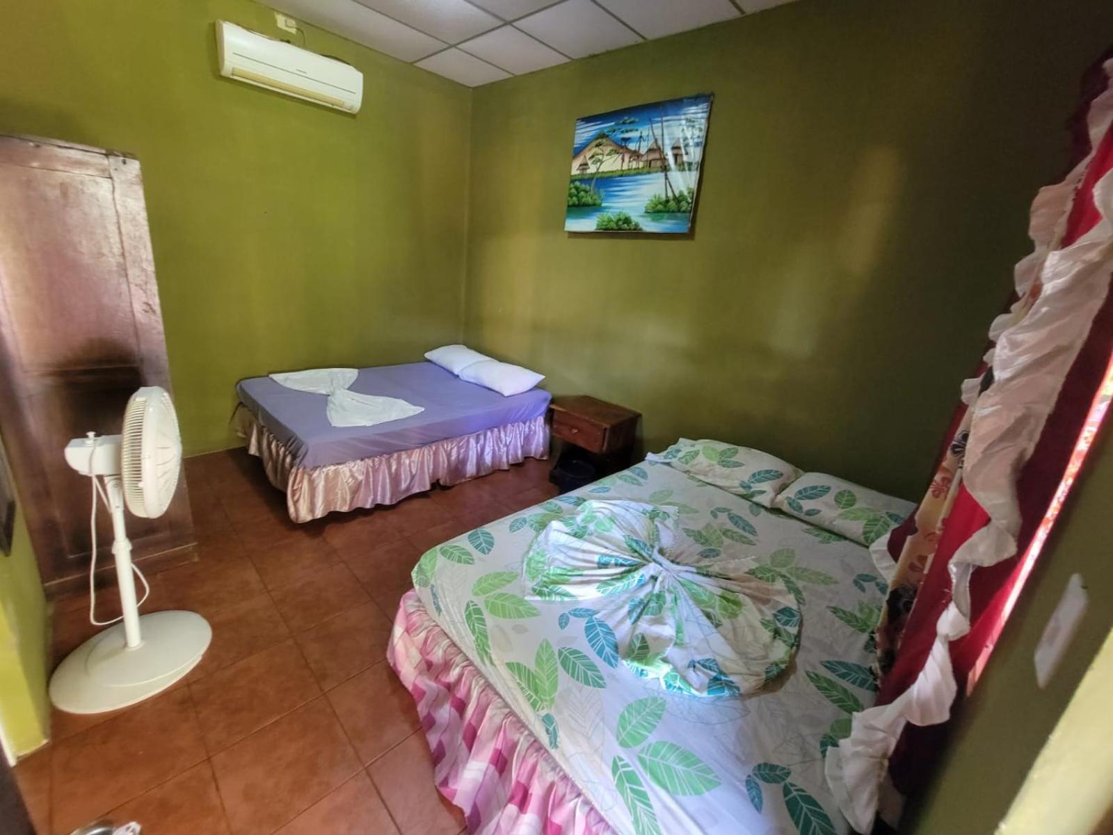 Hostal Nathaly Moyogalpa Buitenkant foto
